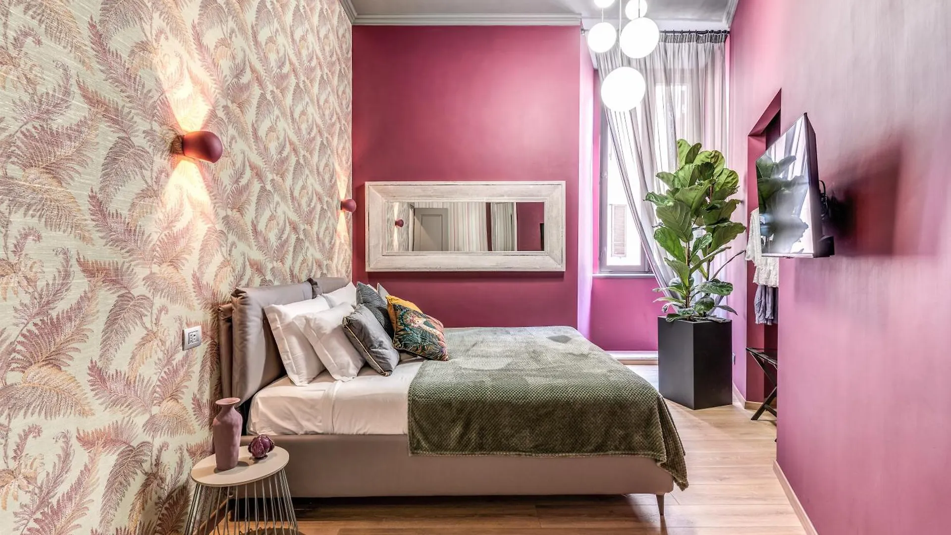 Corso Miracle Suite Rome 0*,  Italy