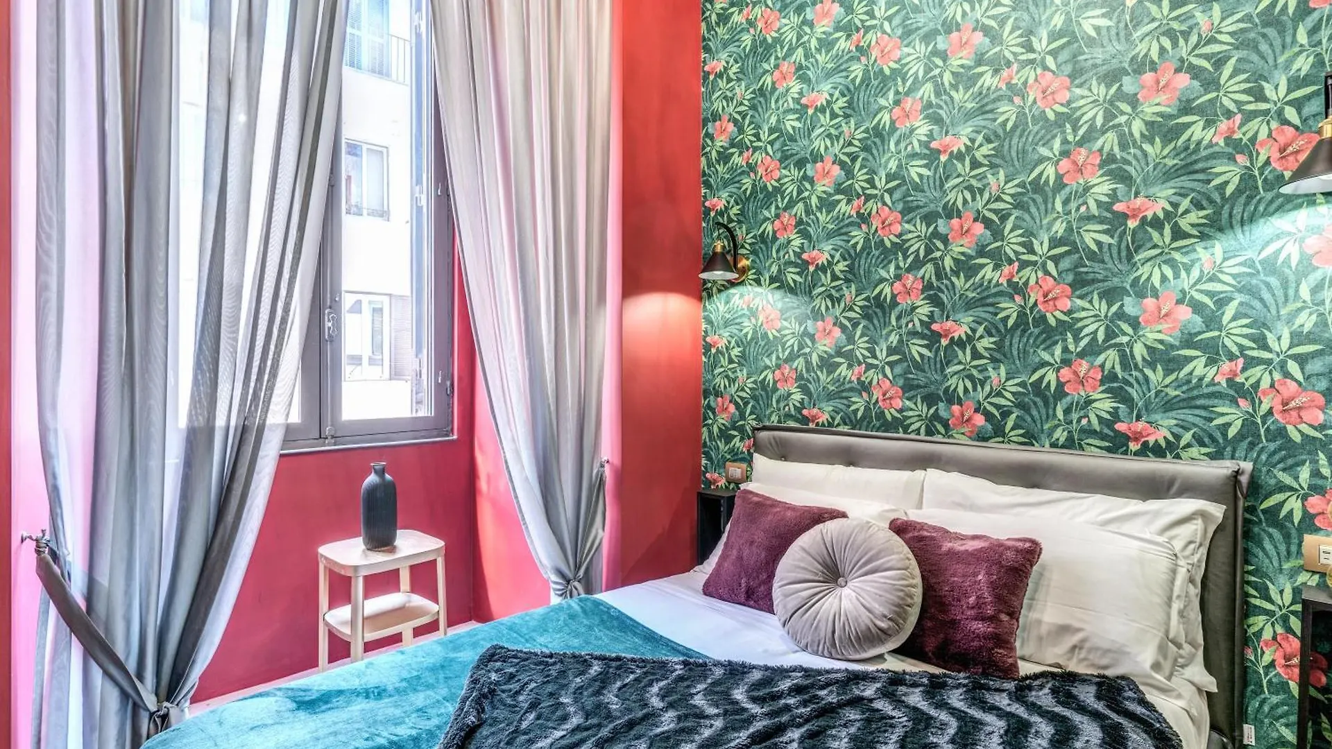 Corso Miracle Suite Rome