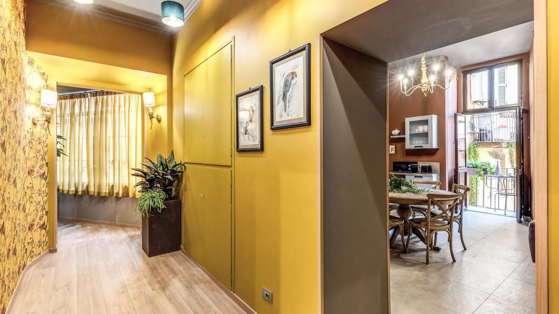 Corso Miracle Suite Rome